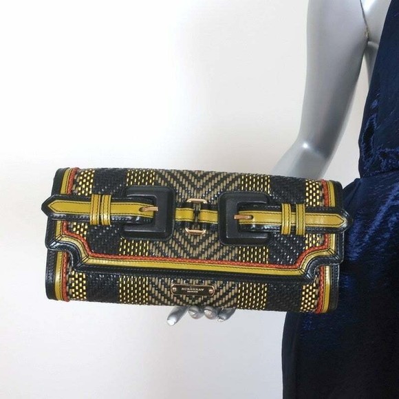 Burberry Handbags - Burberry Prorsum Margot Oversize Buckle Clutch Black/Multi Woven Leather